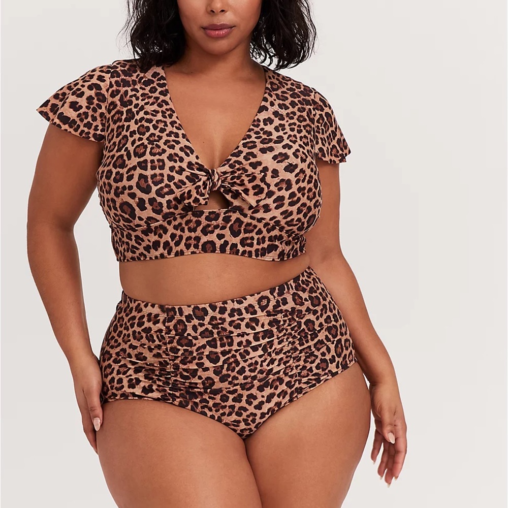 SOLD! TORRID leopard swim bottoms